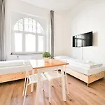 Apartment Tolstov - - 15 Min Zur Messe Dus *