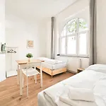 Tolstov - - 15 Min Zur Messe Dus Apartment *